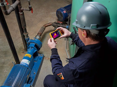 Fluke PTi120 9HZ Pocket-Sized Thermal Imager