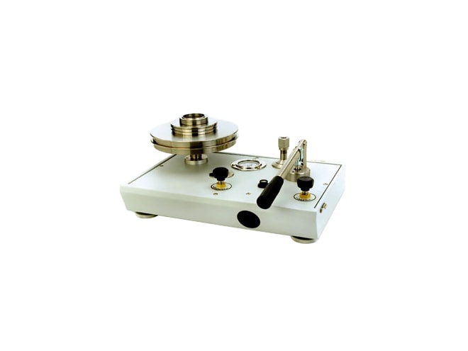 Fluke Calibration P3000 Pneumatic Deadweight Testers