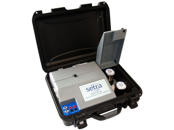 Setra MicroCal Pressure Calibrator
